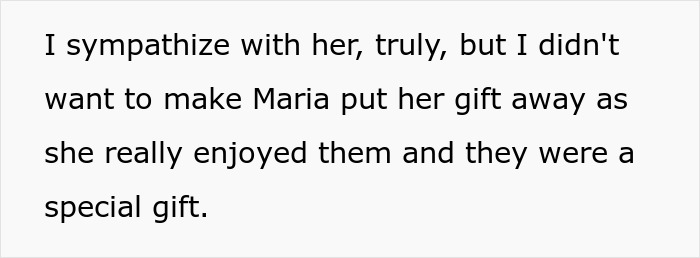 Employee Struggles With Infertility, Gets Upset When Manager Ignores Her Demand To Make Another Coworker Put Away Her Mother&rsquo;s Day Flowers