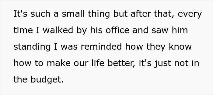 Boss Gloats To 6 Employees Over Newly Bought Standing Desk, They Can Only Stare In Disbelief When He Tells Them They Aren’t Getting Any Boss Gloats To 6 Employees Over Newly Bought Standing Desk, They Can Only Stare In Disbelief When He Tells Them They Aren’t Getting Any