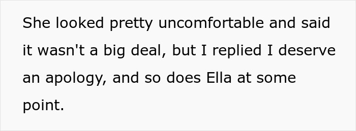 Man Condemns Sister For Excluding His Amputee Daughter From Allegedly ‘Child-Free’ Wedding Man Condemns Sister For Excluding His Amputee Daughter From Allegedly ‘Child-Free’ Wedding