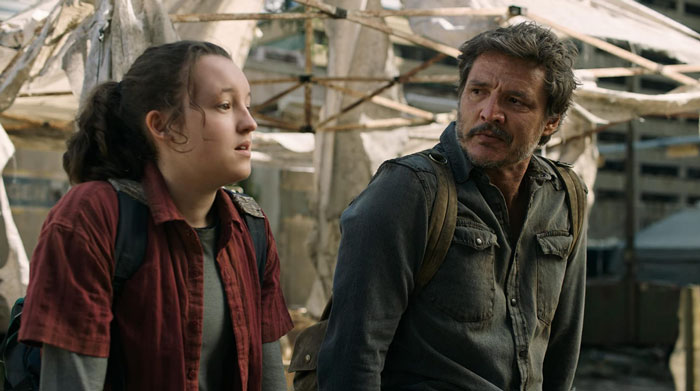 Man and a girl sitting and talking 