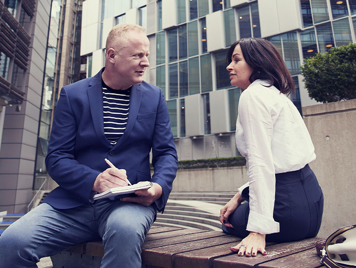 Man Asks For 5 Weeks Off To Welcome Newborn Baby, Boss Calls Him On The First Day, Asking Him To Work, Drama Ensues