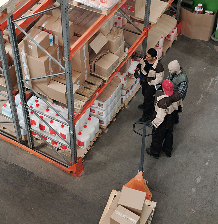 Management Refuse To Listen To Worker&rsquo;s Concerns Over New Uniform, She Watches As Things Gloriously Fall Apart