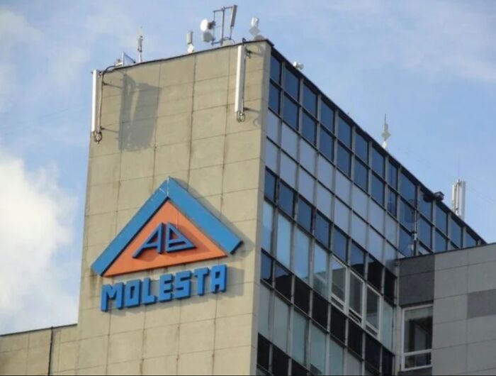 I'm Pretty Sure The Owner Didn't Know What They Did (Non English Speaking Country)