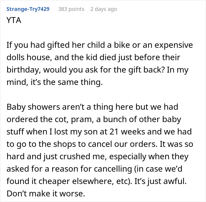 &ldquo;I Know This Sounds Awful&rdquo;: Woman Considers Asking For Her Gift Back After Her Friend Loses The Baby