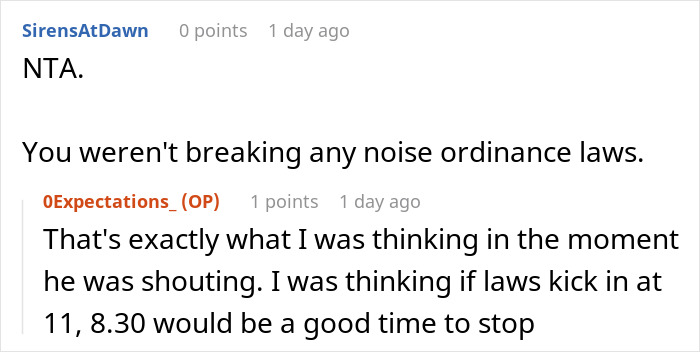 “Just Before 8 PM, One Of My Neighbors Started Screaming”: Woman Ordered To Stop Mowing Her Lawn Because It’s Sunday And People Want To Rest “Just Before 8 PM, One Of My Neighbors Started Screaming”: Woman Ordered To Stop Mowing Her Lawn Because It’s Sunday And People Want To Rest