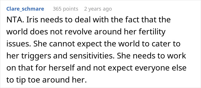 Employee Struggles With Infertility, Gets Upset When Manager Ignores Her Demand To Make Another Coworker Put Away Her Mother&rsquo;s Day Flowers