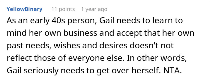 "Are Your Parents Home, I'd Like To Say Hi": Neighbor Assumes New Couple Are Kids, Starts Treating Them Like It