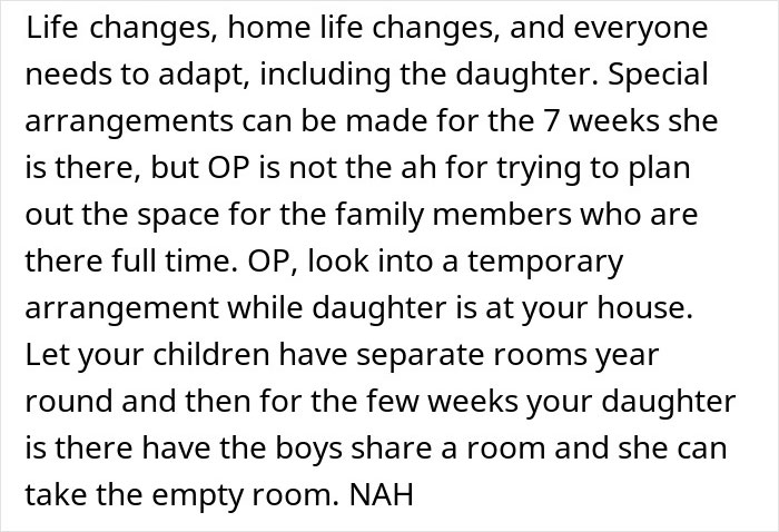 "She Threw A Fit": Dad Tells 12-Year-Old She'll Have To Give Up Her Room And Move In With A 4-Year-Old, Looks For Validation Online But Gets Called Out Instead