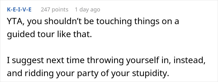 People Are Cracking Up At This Spot-On AITA Story Parody Recounting Famous Lord Of The Rings Moment