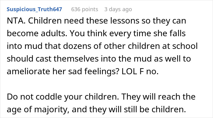 Woman Refuses To Cut Her Hair Short Just Because Her Niece Is Jealous Of It Woman Refuses To Cut Her Hair Short Just Because Her Niece Is Jealous Of It