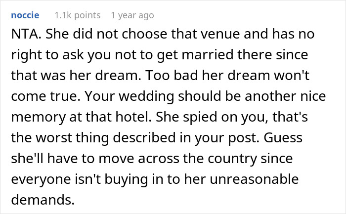 "I Have Little Sympathy For My Sister At This Point": Woman Flips Out As Brother Picks Her Dream Venue For His Own Wedding