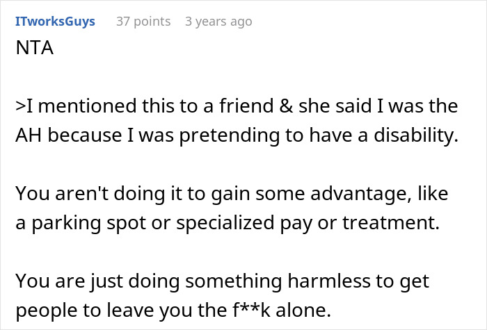 Woman Figures Out A Near Foolproof Way Of Keeping Men Away, Wonders If It’s Unethical Woman Figures Out A Near Foolproof Way Of Keeping Men Away, Wonders If It’s Unethical