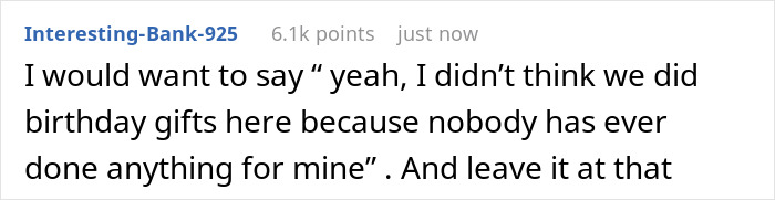 &ldquo;I&rsquo;ll Just Simply Say No&rdquo;: Guy Is Furious For Being Asked To Contribute To Birthday Gifts At Work Despite Never Getting A Gift Himself