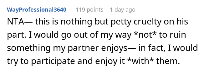 Man Goes Out Of His Way To Ruin Girlfriend&rsquo;s Food Pictures, So She Makes Him Pay