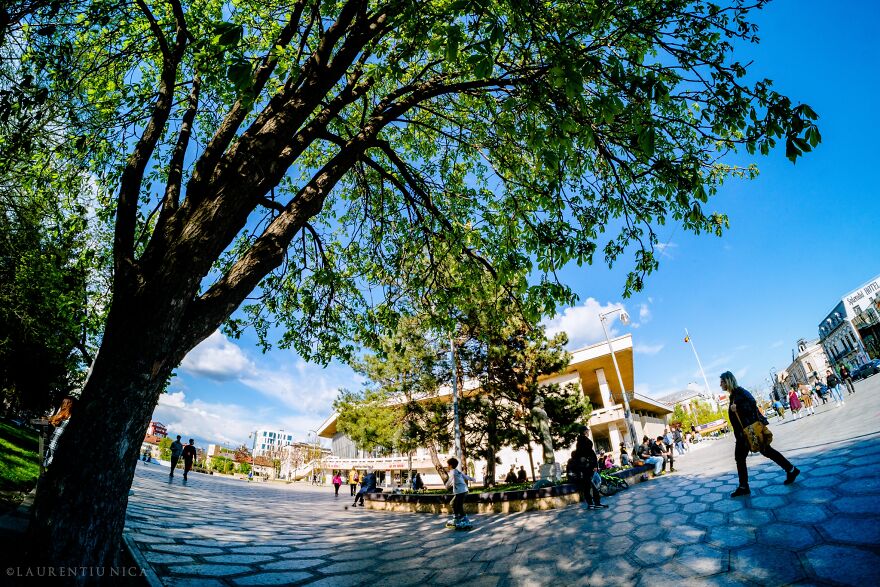 40 Colourful Frames Of Craiova's Enchanting Downtown: Spring's Kaleidoscope Unveiled
