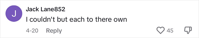 "Rich People, Don't Spoil Your Kids": Heated Discussion Starts After Dad Leaves His Kids In Coach While Flying First Class