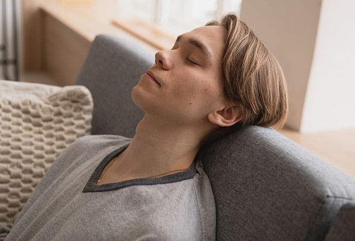 “It Was Enraging And Sad”: Nurses Expose The Worst Dads They’ve Seen In A Delivery Room