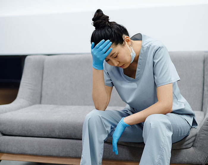 “It Was Enraging And Sad”: Nurses Expose The Worst Dads They’ve Seen In A Delivery Room