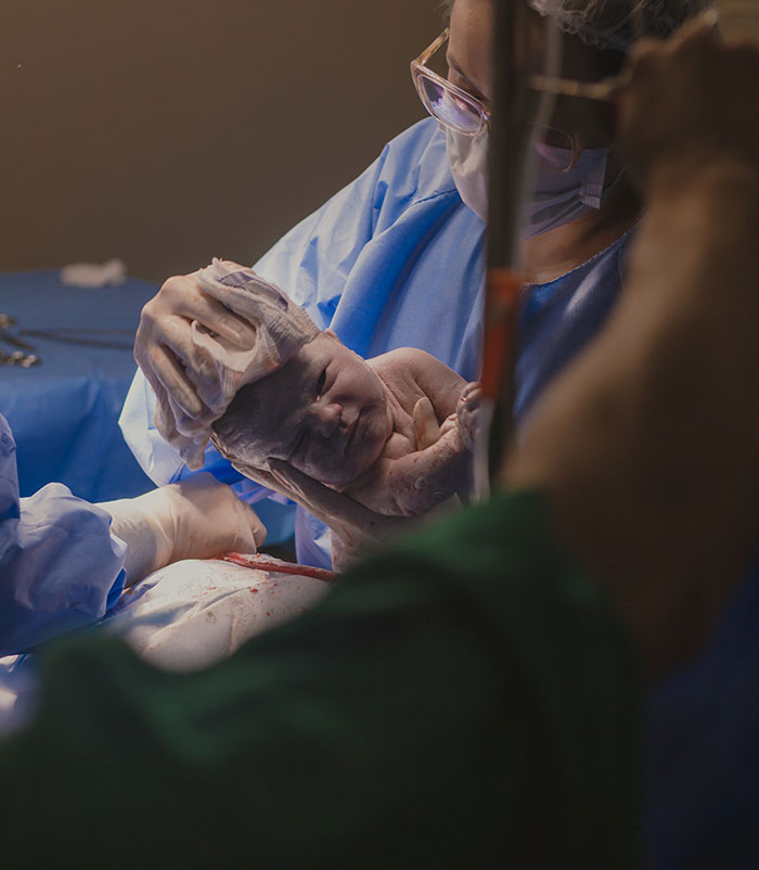 “It Was Enraging And Sad”: Nurses Expose The Worst Dads They’ve Seen In A Delivery Room