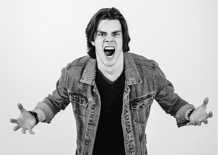 30 "Insane" Complaints About Employees That Turned Out To Be Completely True