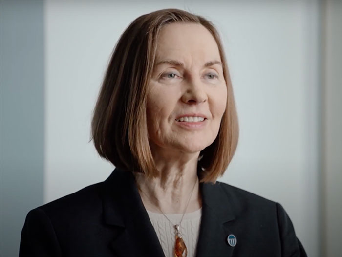 Esther Sans Takeuchi giving an interview about batteries to reset the heart