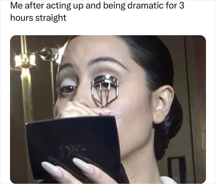 Female-Memes-Page-Facebook