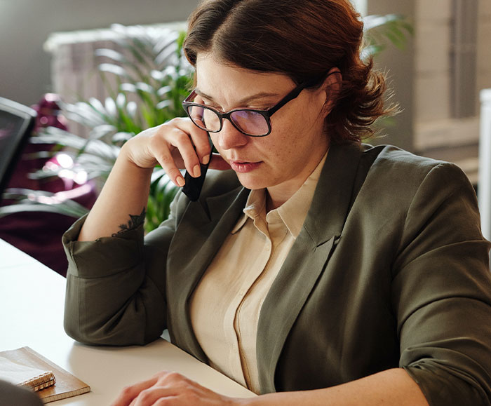 30 Dumb Ways To Get Fired On Day One, As Seen In These Entertaining Examples