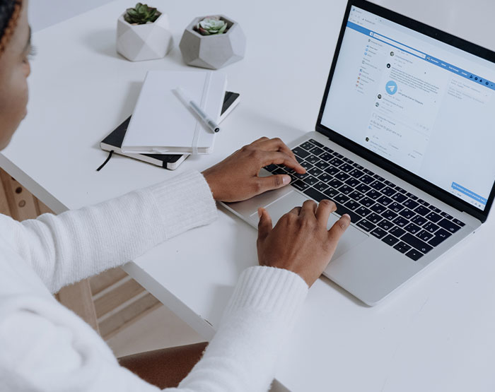 20 maneras tontas de ser despedido el primer día, como se ve en estos entretenidos ejemplos