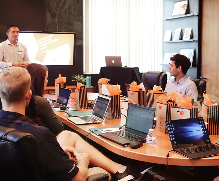 30 Dumb Ways To Get Fired On Day One, As Seen In These Entertaining Examples