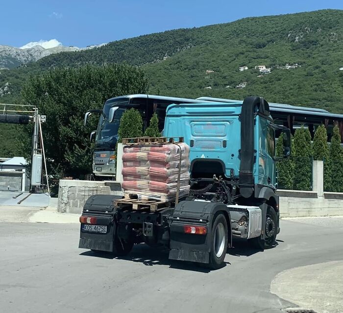 Funny-Construction-Fails-Pics