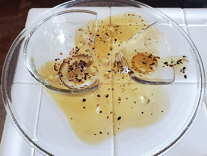 Note To Self: Do Not Heat Up Oil And Chili In This Type Of Glass Bowl In The Microwave