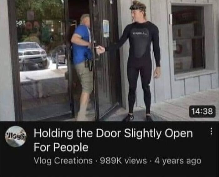 Funny-Pics-Humans-Doing-Human-Things