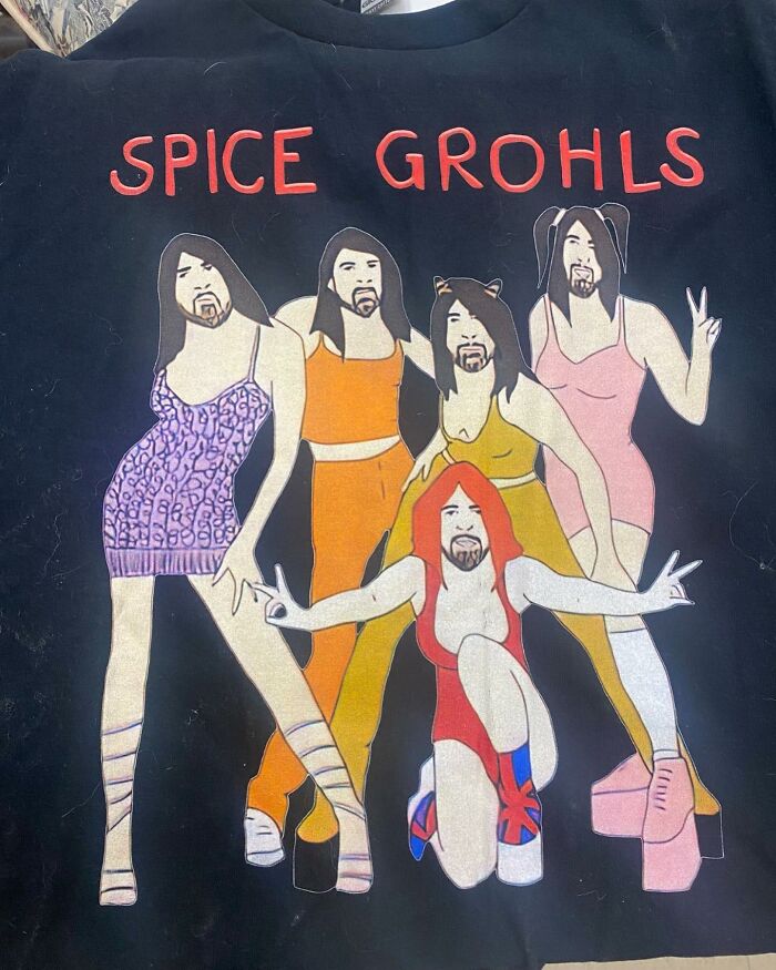 50 Questionable Yet Funny Shirts Spotted In Public, As Shared By The "Good Shirts" Instagram Account (New Pics)