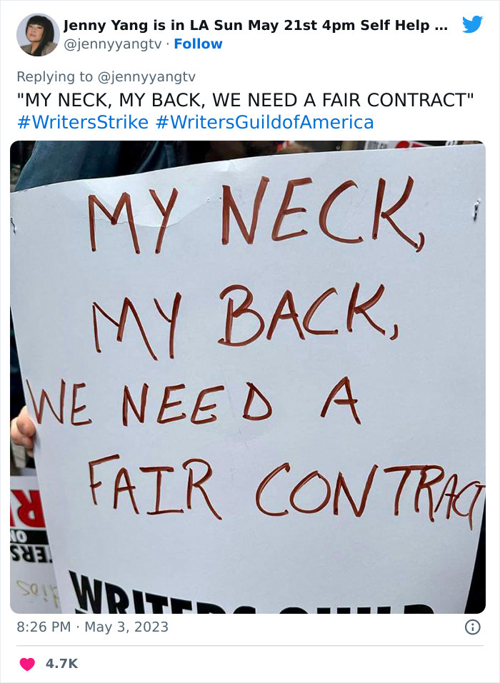 Funny-Writers-Strike-Signs-Twitter