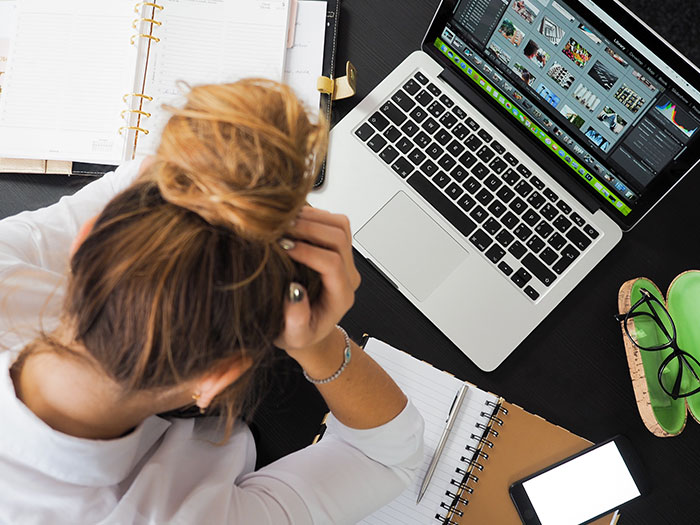 50 Honest Accounts Of The Hardest Metaphorical Pills People Ever Had To Swallow