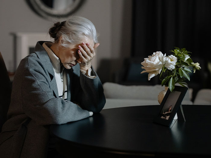 50 Honest Accounts Of The Hardest Metaphorical Pills People Ever Had To Swallow