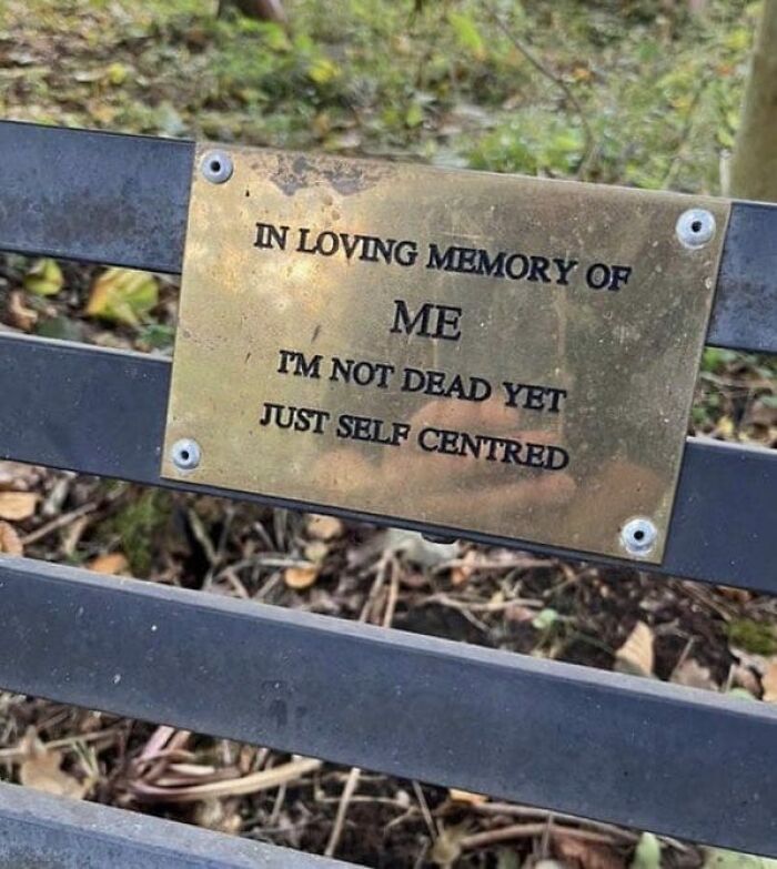 Hilariously-Useless-Unsuccessful-Unpopular-Signage