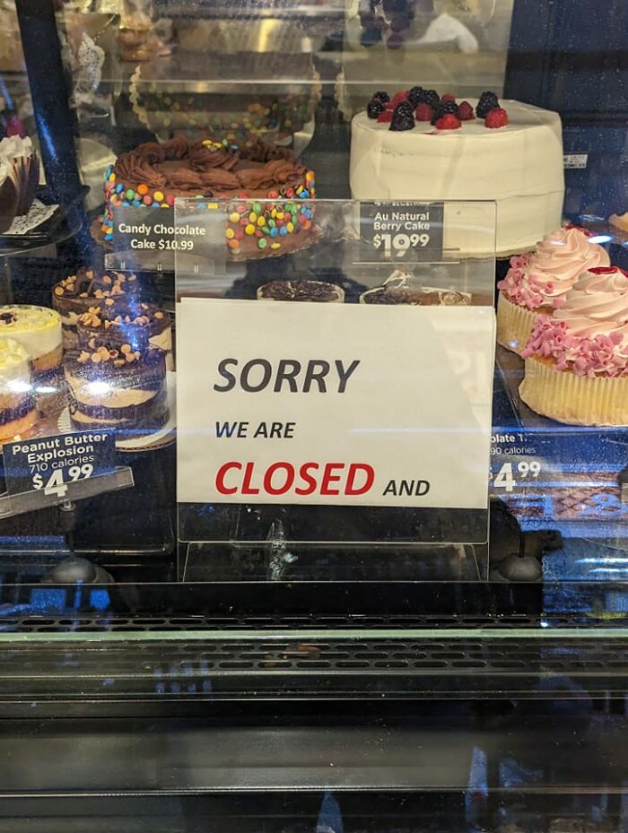 Hilariously-Useless-Unsuccessful-Unpopular-Signage