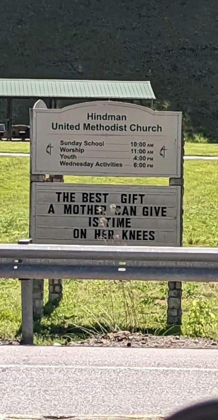 Hilariously-Useless-Unsuccessful-Unpopular-Signage