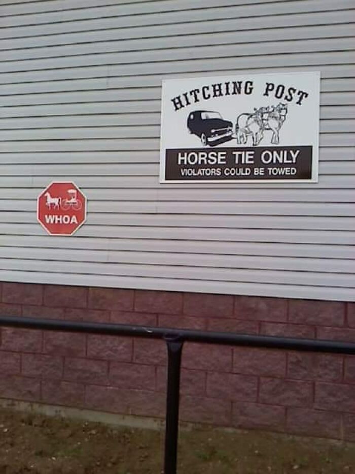 Hilariously-Useless-Unsuccessful-Unpopular-Signage