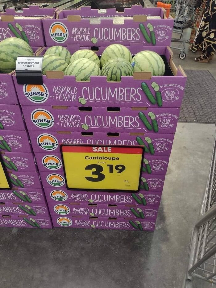 Hilariously-Useless-Unsuccessful-Unpopular-Signage