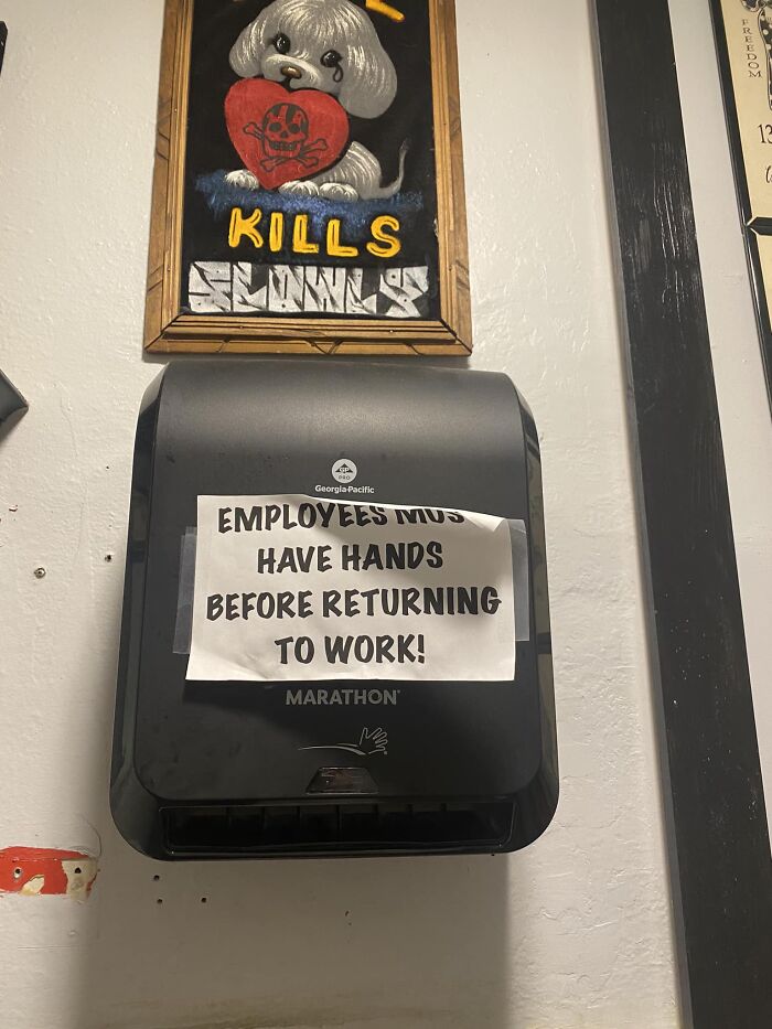 Hilariously-Useless-Unsuccessful-Unpopular-Signage