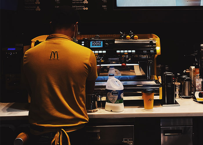 "I Can't Eyeroll Hard Enough": 35 People Share Rage-Inducing Stories About Their 'Karen' Family Members