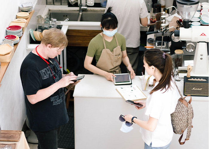 "I Can't Eyeroll Hard Enough": 35 People Share Rage-Inducing Stories About Their 'Karen' Family Members