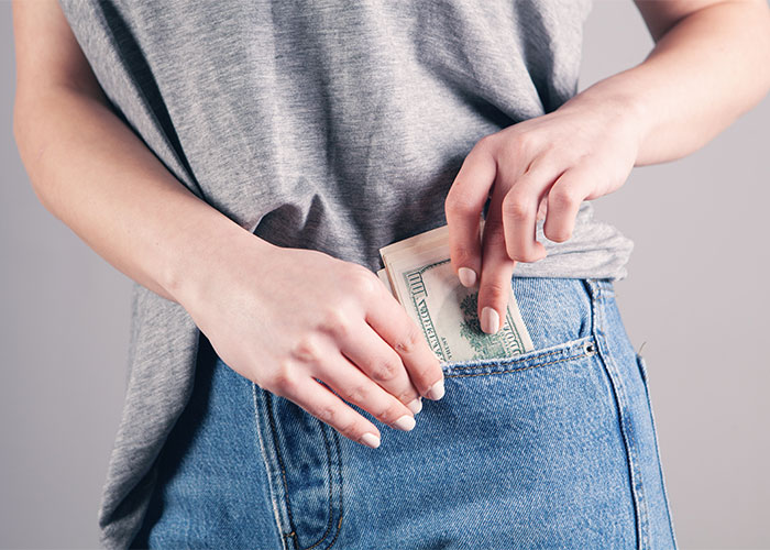 "I Can't Eyeroll Hard Enough": 35 People Share Rage-Inducing Stories About Their 'Karen' Family Members