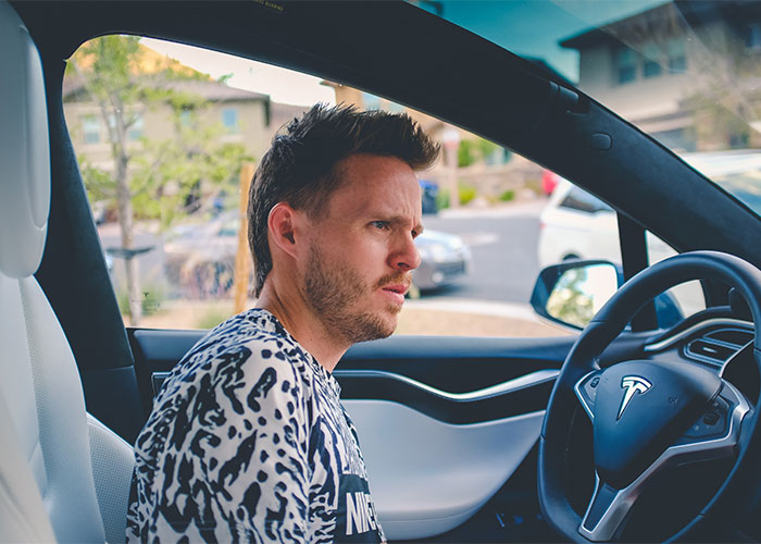 "I Can't Eyeroll Hard Enough": 35 People Share Rage-Inducing Stories About Their 'Karen' Family Members