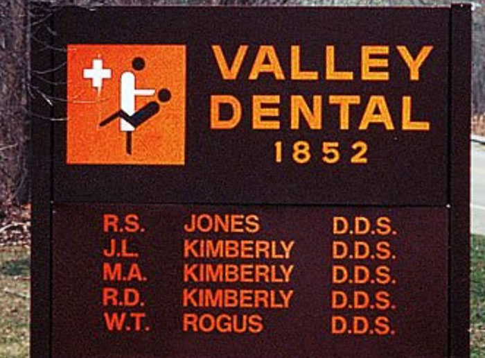 This Dentist's Choice Of Logo Near My House