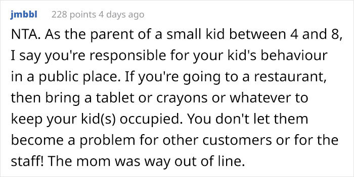 Entitled Parents Let Their Kids Run Around A Restaurant Until One Grabs A Stranger's Legs And Gets Yelled At Entitled Parents Let Their Kids Run Around A Restaurant Until One Grabs A Stranger's Legs And Gets Yelled At