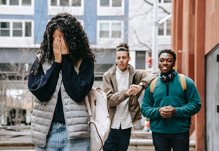 30 People Share Things Their Parents Taught Them That They Later Realized Weren’t Normal At All