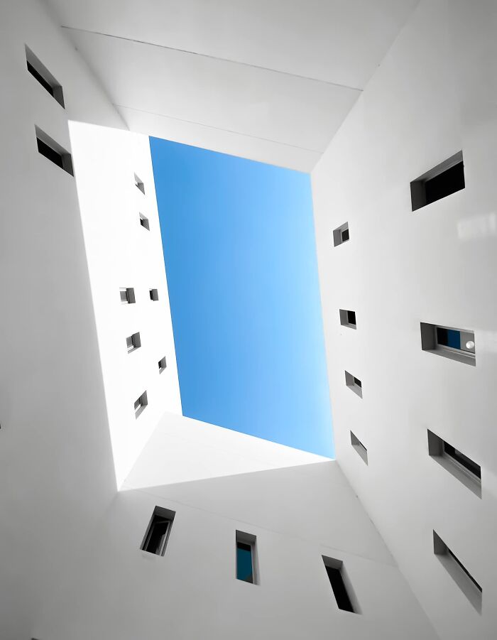 Grand Egyptian Museum’s Minimal Architecture